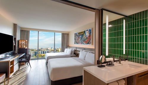 Habitación, 2 camas de matrimonio, vistas a la ciudad