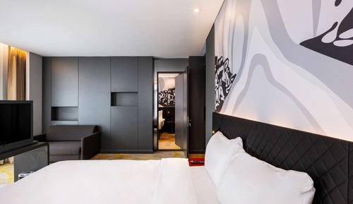 Habitación doble superior, 1 cama doble con sofá cama