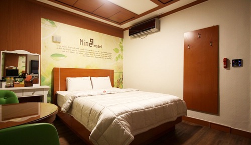 Room (Standard room B)