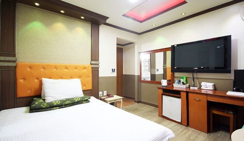 Room (Standard Room)