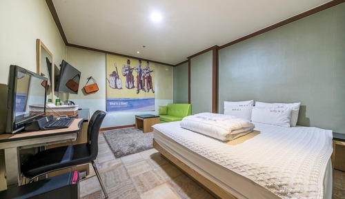 Room (General room (check out at 16:00 Netf)