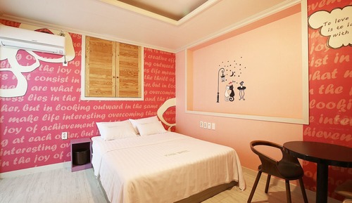 Room (Standard Room)