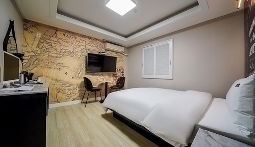 Room (Special Room)