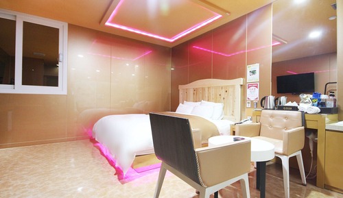 Room (Gold (massage chair air purifier whir)