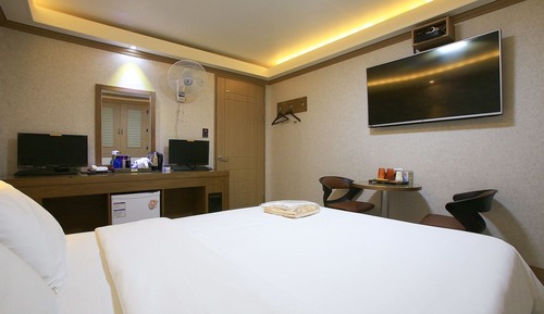 Room (Special Room)