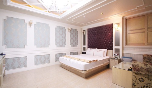 Room (Special Room)