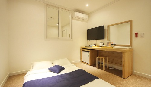 Room (2 Person Ondol (Elevator X))