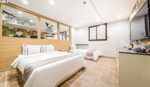 Room (Semi-Special Room (twin))