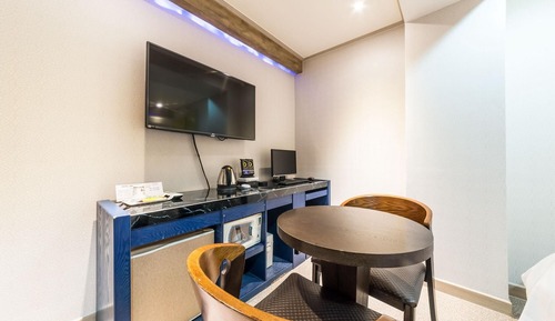 Room (Semi deluxe room for provincial prese)