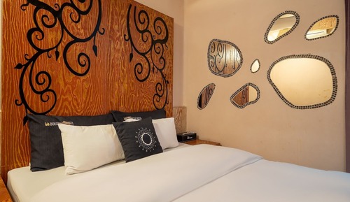 Room (Standard room)
