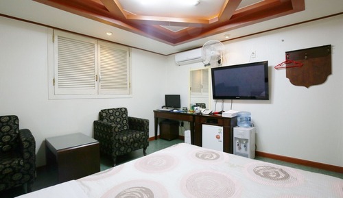Room (Standard Room)