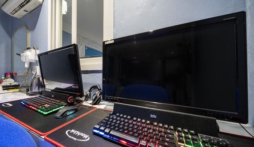 Room (Deluxe 2PC GAME room (i5-10th generat)