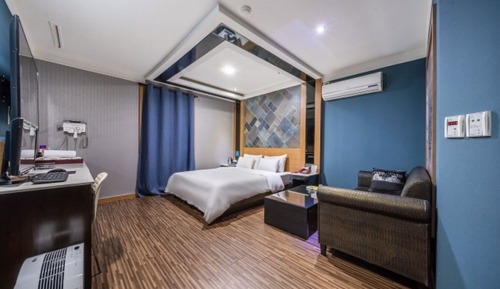 Room (Late-night room (general room assignm)