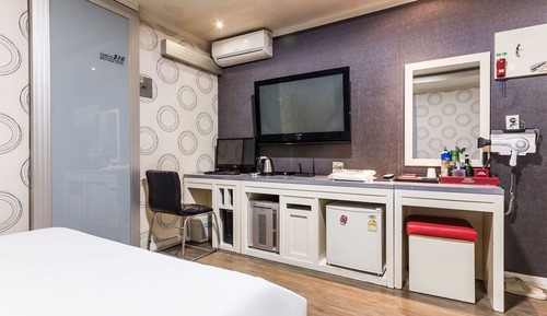 Room (STANDARD)