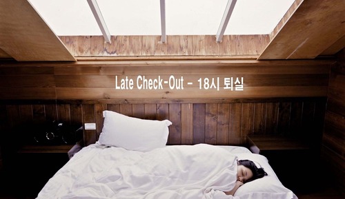 Room (24 Hour Stay (Late-Check-Out))