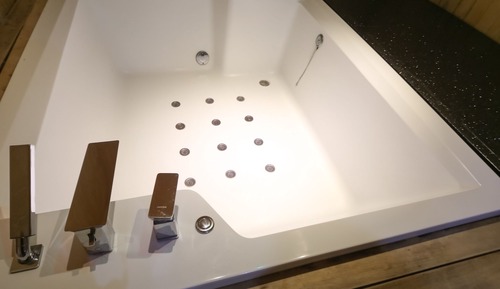 Room (Suite-Hinoki Bath Netflix (Cancellati)