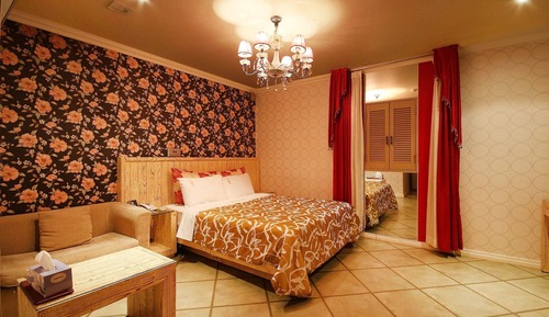 Room (Standard Room)