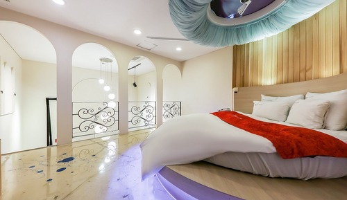 Room (Provence Standard)