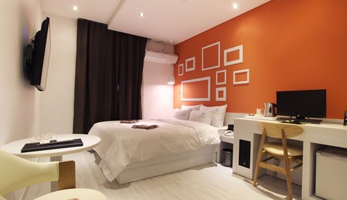 Room (Standard room)