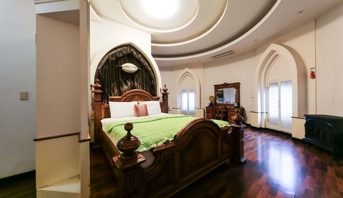 Room (Royal Suite)