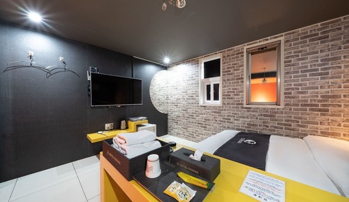 Room (Premium - Standard Room (Special Room)