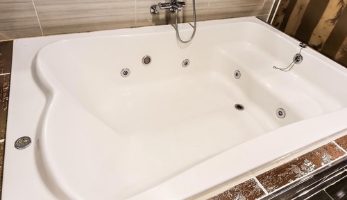 Room (Penthouse (karaoke room large whirlpo)