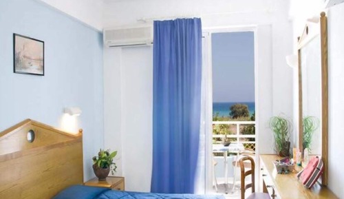 Habitación estándar con 1 cama doble o 2 individuales