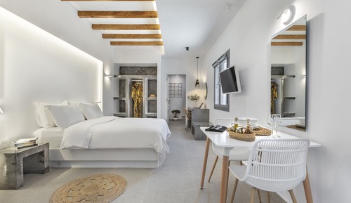 Sirokos Suite