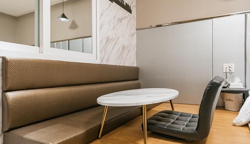 Room (Standard seat (wide table 55" TV 1PC))