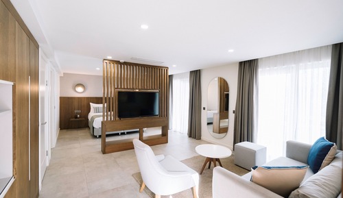 Family Room Sea View