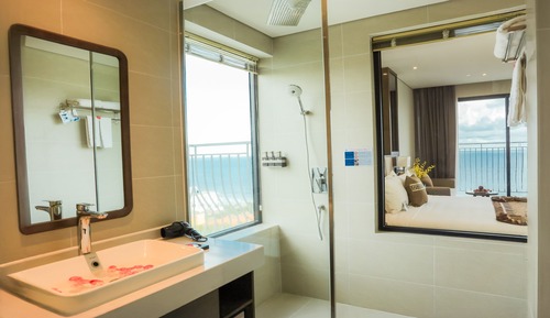 Executive Double Oceanview with Balcony