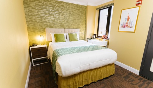 Standard Interior Queen Bed Room