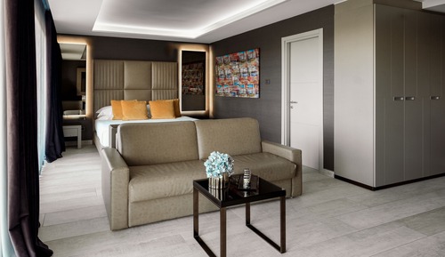 Habitación triple de lujo