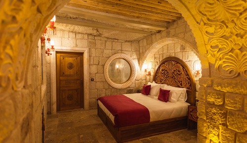 Jakuzili Suite