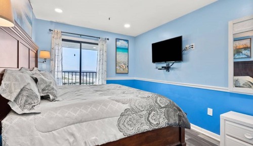 Apartamento, 2 habitaciones, balcón, vistas al mar (Renaissance Tower 913)