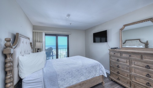 Apartamento, 2 habitaciones, balcón, vistas al mar (Renaissance Tower 1111)