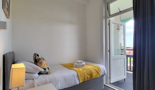 Habitación individual clásica, balcón, vistas al mar