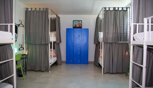 Dormitorio compartido estándar, dormitorio mixto