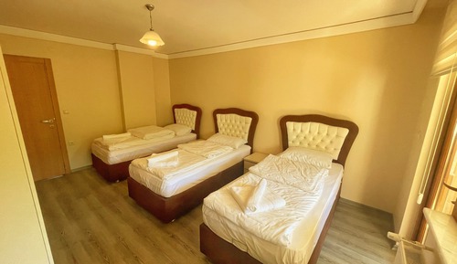 Apartamento, vistas al jardín