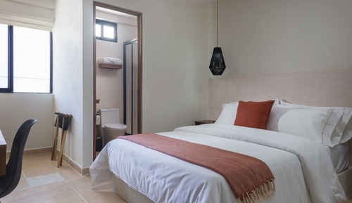 Habitación básica, vistas a la ciudad
