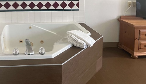 Suite Deluxe, 1 cama de matrimonio grande, no fumadores, bañera de hidromasaje