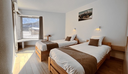 Habitación estándar con 1 cama doble o 2 individuales