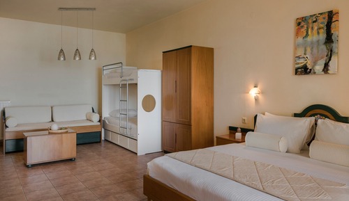 Habitación familiar, vistas al mar