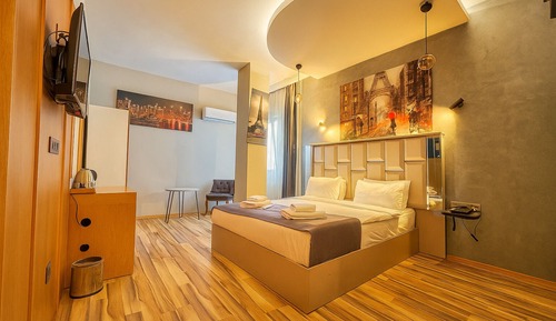 Habitación estándar con 1 cama doble o 2 individuales