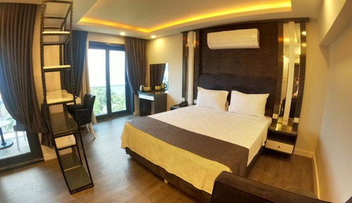 Habitación estándar, vistas parciales al mar