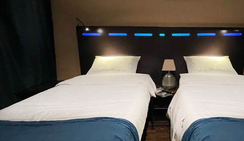 Habitación con 1 cama doble o 2 individuales