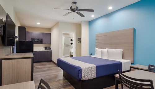 Habitación Deluxe, 1 cama de matrimonio grande, cocina básica