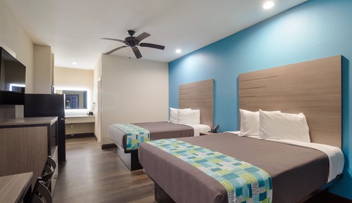 Habitación estándar doble, 2 camas dobles