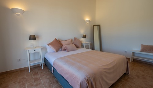 Habitación individual Deluxe, 1 cama de matrimonio, vistas a la piscina