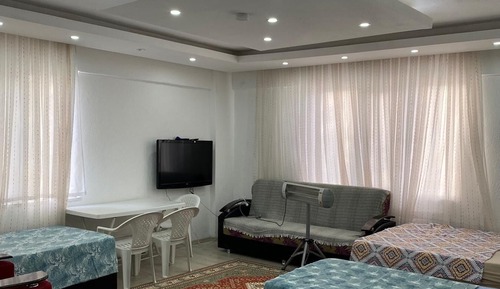 Habitación Confort con 1 cama doble o 2 individuales